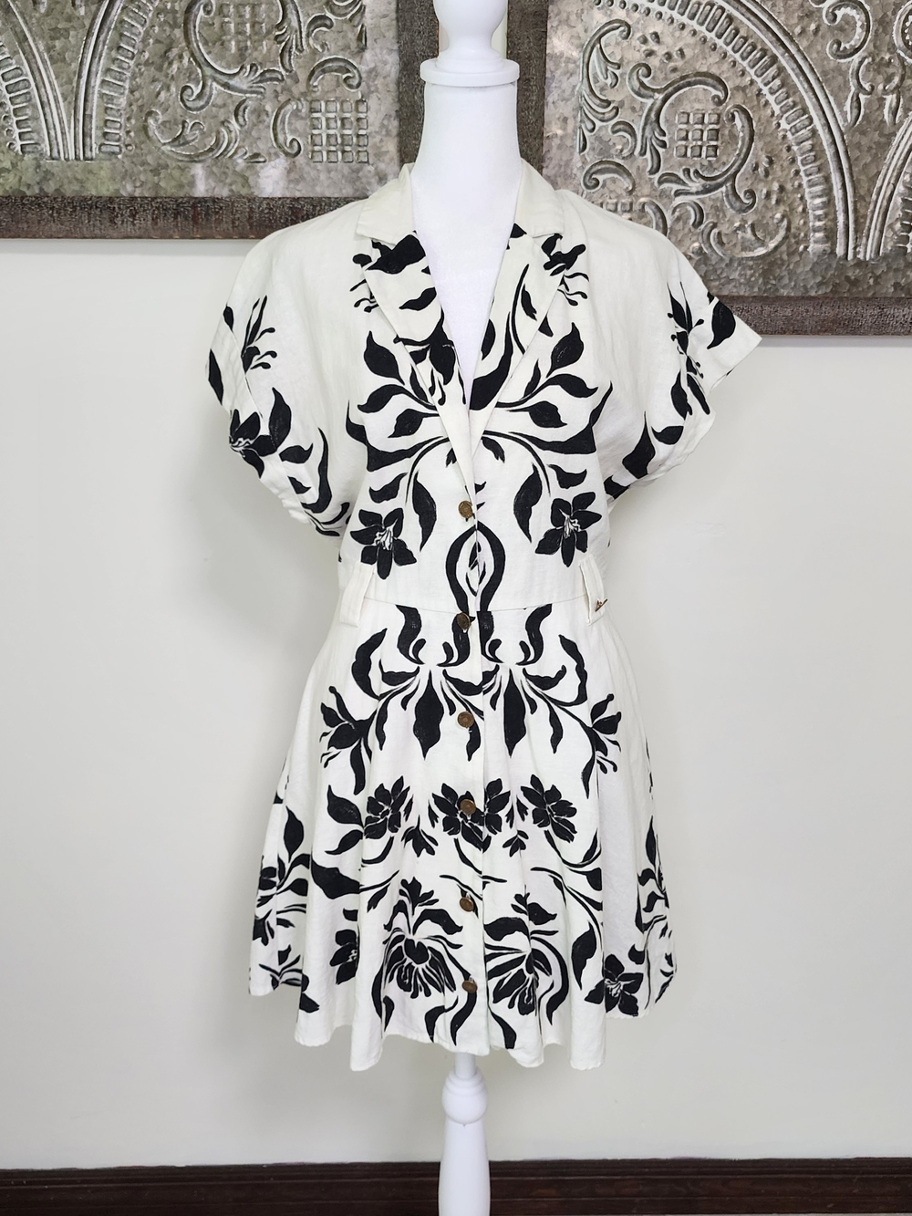 Zara Cream & Black Floral Linen Blend Button-Front Fit-and-Flare Dress Large - Picture 16 of 16